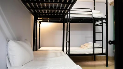 Letto in camerata mista da 8 letti — Language Exchange Hotel 3