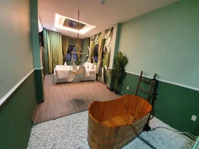 Language Exchange Hotel 3 – Foto 8